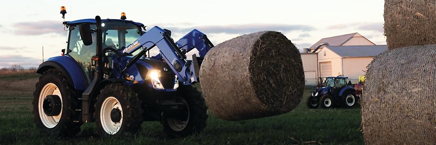 Tractor with Bailer